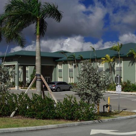 Pioneer Inn Royal Palm Beach Εξωτερικό φωτογραφία