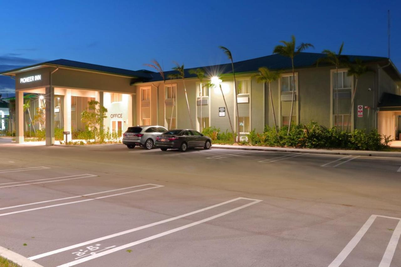 Pioneer Inn Royal Palm Beach Εξωτερικό φωτογραφία