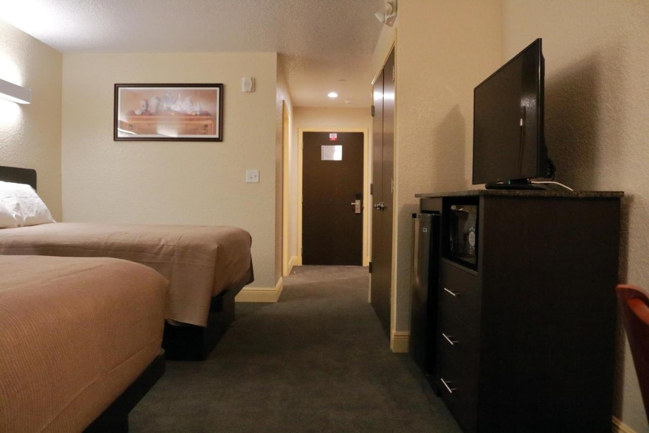 Pioneer Inn Royal Palm Beach Εξωτερικό φωτογραφία